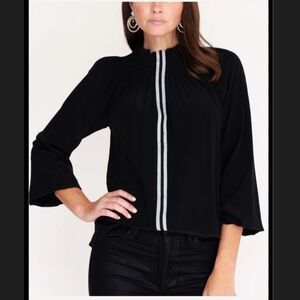 Rungolee Brooklyn Smocked Crepe Office Outing Top Sz S Black